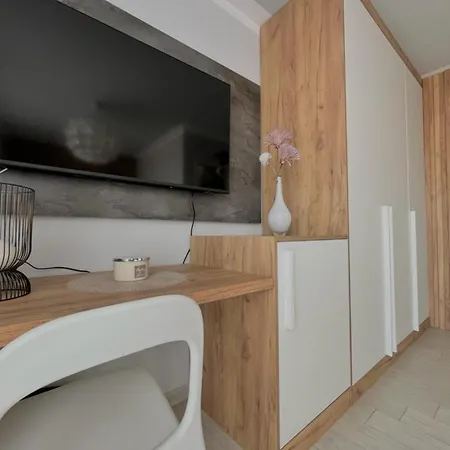 Ellena Casa de hóspedes Zadar