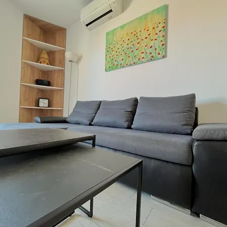 Ellena Vendégház 3*